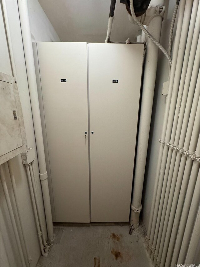 1808 Punahou St Unit 602, Honolulu, HI 96822 - view of utility room