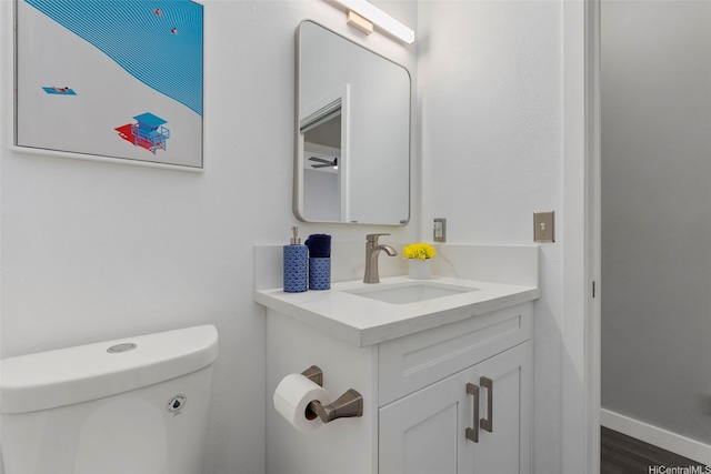91-293 Hanapouli Cir Unit 3I, Ewa Beach, HI 96706 - bathroom with vanity and wood finished floors