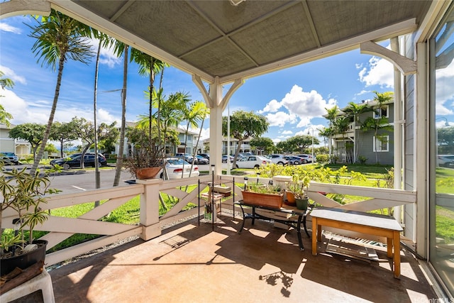 91-1058 Kekuilani Loop Unit 1701, Kapolei, HI 96707 - view of patio featuring covered porch