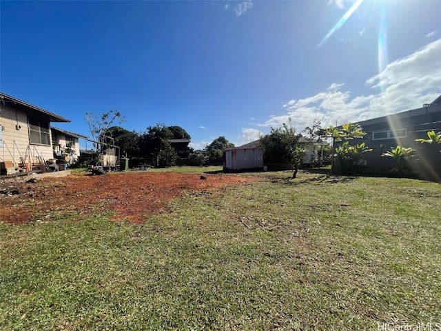 1363 California Ave, Wahiawa, HI 96786 - view of yard