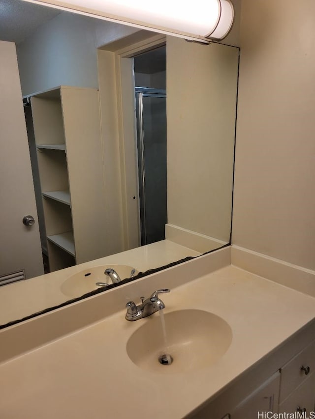 731 Amana St Unit 704, Honolulu, HI 96814 - bathroom with vanity