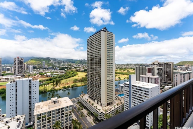 2240 Kuhio Ave Unit 2405, Honolulu, HI 96815 - view of city featuring a nearby body of water