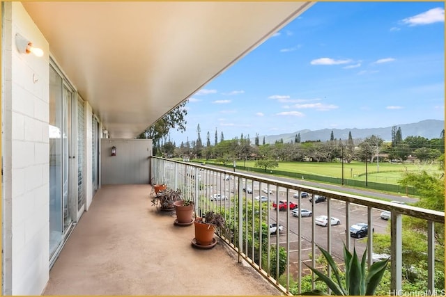 1830 Wilikina Dr Unit 612, Wahiawa, HI 96786 - balcony featuring a mountain view