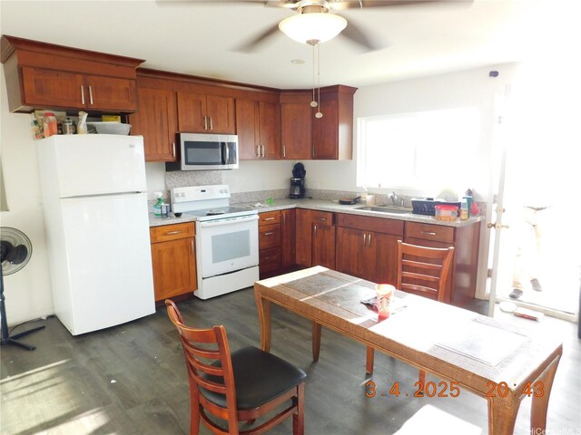 3214 Esther St, Honolulu, HI 96815