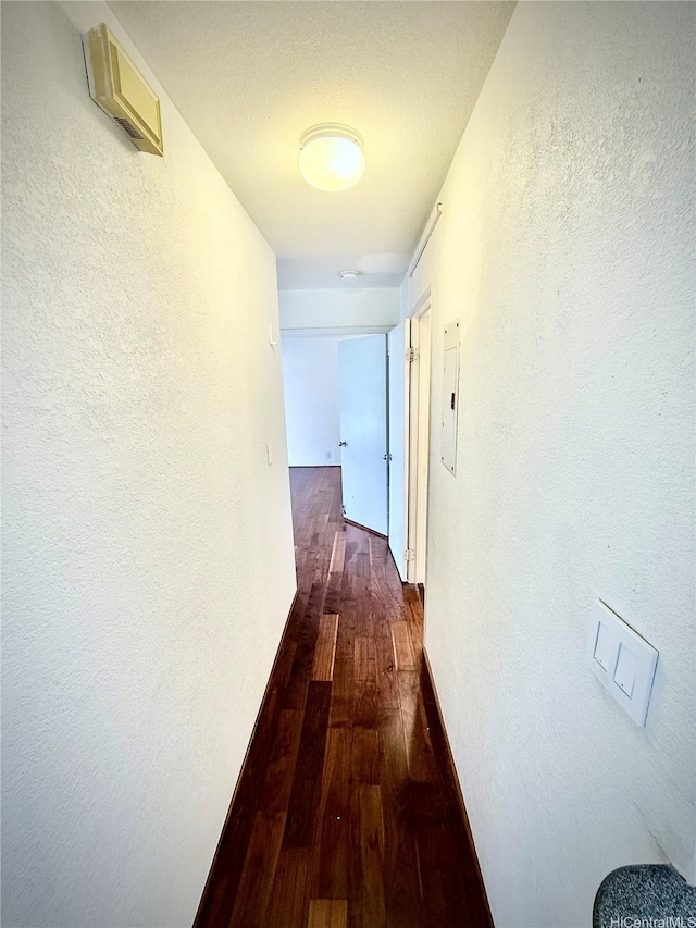 605 Mananai Pl Unit 25C, Honolulu, HI 96818 - photo 3
