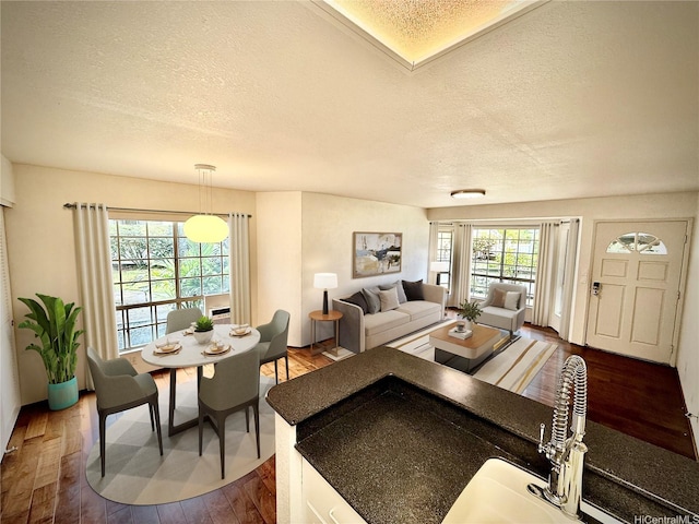 605 Mananai Pl Unit 25C, Honolulu, HI 96818 - photo 1