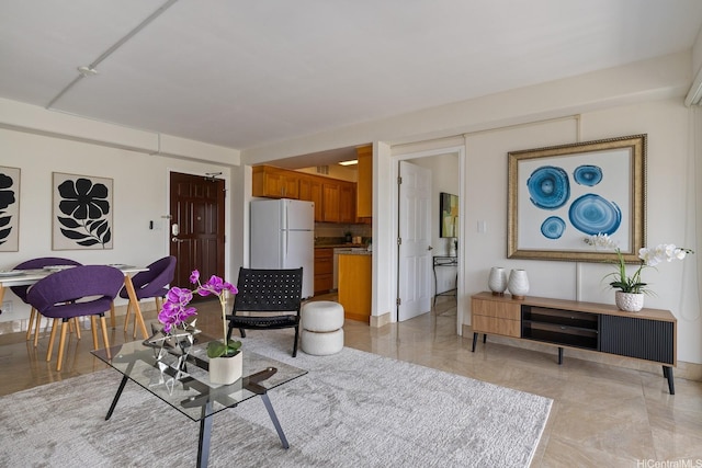 419 Atkinson Dr Unit 1603, Honolulu, HI 96814 - view of living area