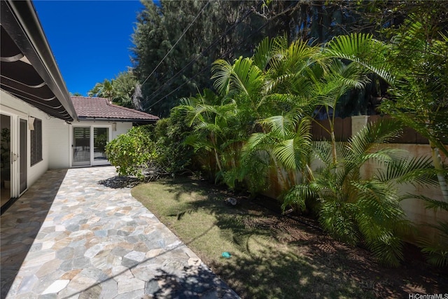 61 Kai One Pl, Kailua, HI 96734 - view of yard featuring a patio