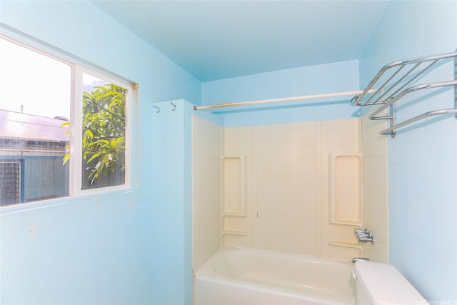 87-118 Alapaki St, Waianae, HI 96792 - bathroom featuring shower / tub combination and toilet