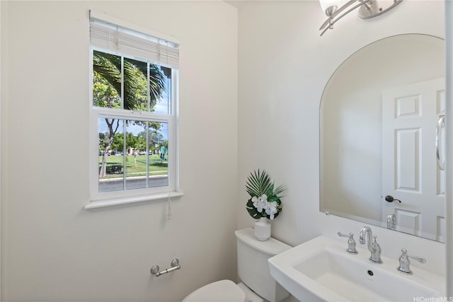 91-1036 Kaiuliuli St, Ewa Beach, HI 96706 - bathroom with a sink and toilet