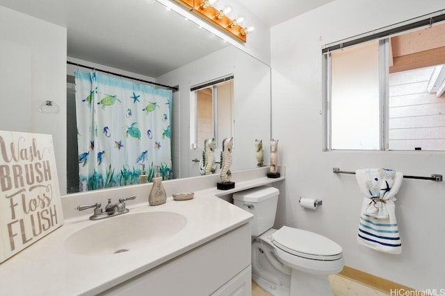 94-835 Lumiauau St Unit K105, Waipahu, HI 96797 - bathroom with toilet, vanity, baseboards, and curtained shower