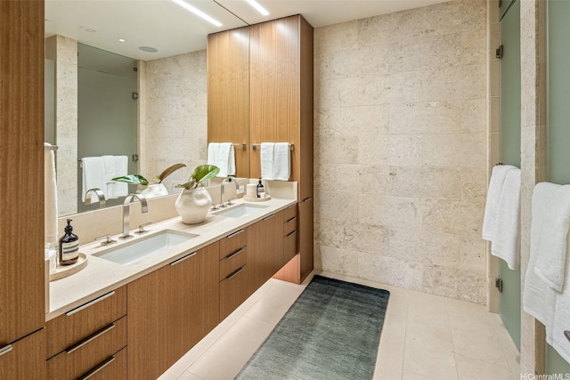 1388 Ala Moana Blvd Unit 7601, Honolulu, HI 96814 - full bath featuring double vanity
