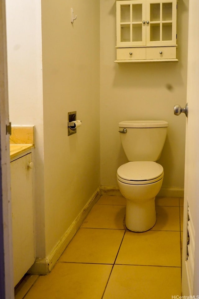 53-549 Kamehameha Hwy Unit 514, Hauula, HI 96717 - bathroom with toilet and tile patterned flooring