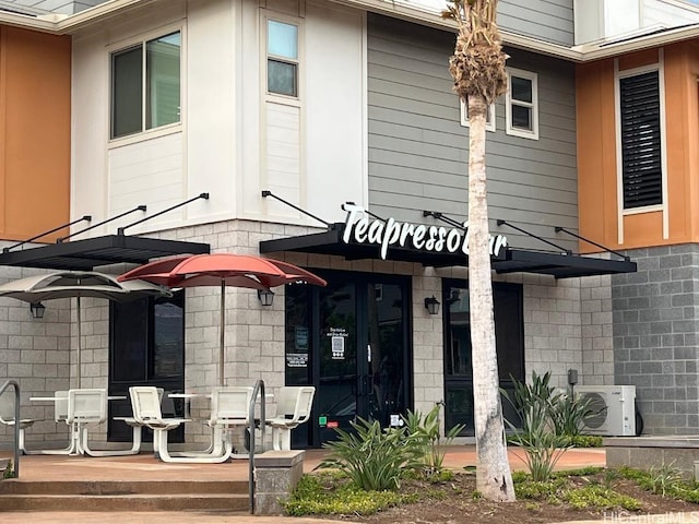 91-3525 Kauluakoko St Unit 2213, Ewa Beach, HI 96706 - property entrance with a cooling unit
