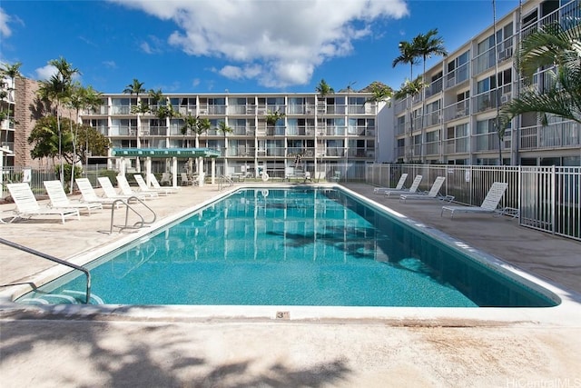 85-175 Farrington Hwy Unit C107, Waianae, HI 96792 - community pool featuring fence and a patio