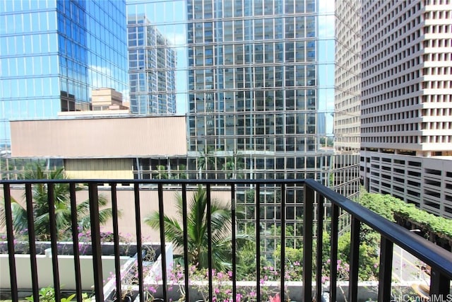 225 Queen St Unit 8C, Honolulu, HI 96813 - balcony with a city view