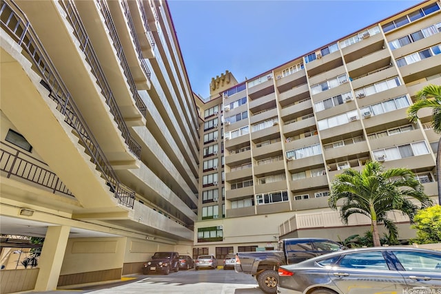 134 Kapahulu Ave Unit 700, Honolulu, HI 96815 - photo 16