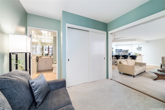 725 Kapiolani Blvd Unit 3503, Honolulu, HI 96813 - living room featuring light colored carpet