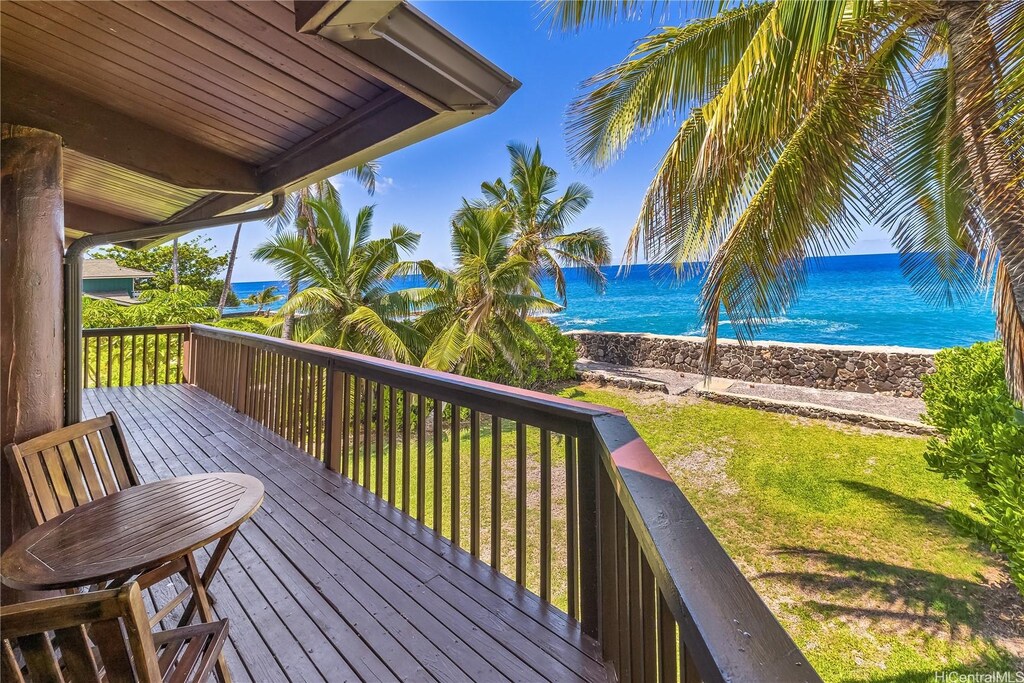 84-215 Makau St, Waianae, HI 96792 - photo 1
