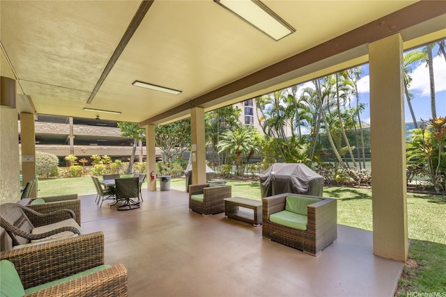 5090 Likini St Unit 501, Honolulu, HI 96818 - view of patio / terrace with area for grilling and outdoor dining space