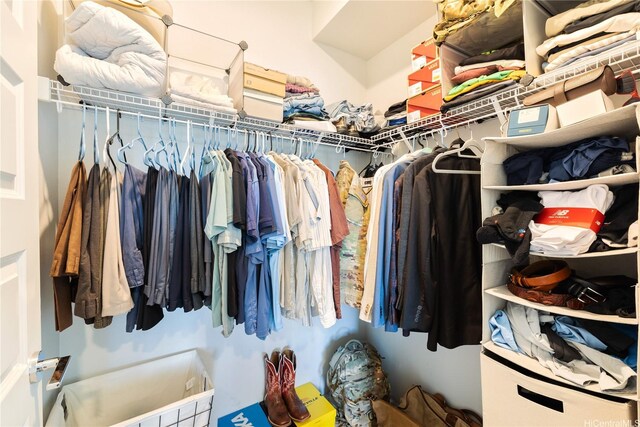 91-3525 Kauluakoko St Unit 2112, Ewa Beach, HI 96706 - view of walk in closet