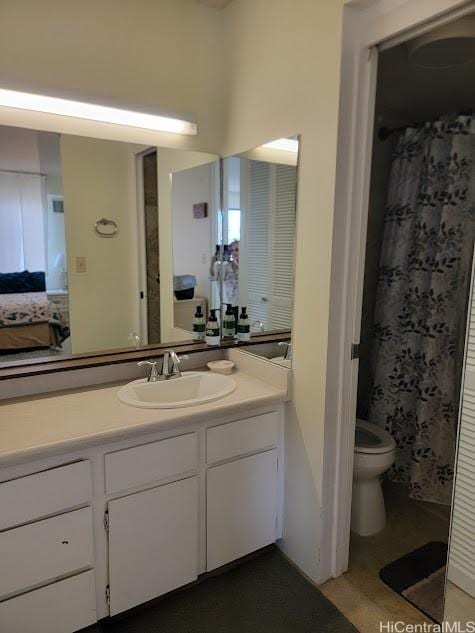 2140 Kuhio Ave Unit 801, Honolulu, HI 96815 - ensuite bathroom with vanity and a shower with curtain