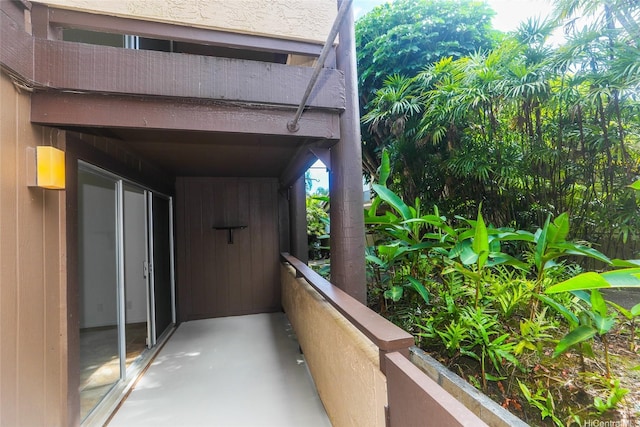 46-318 Haiku Rd Unit 70, Kaneohe, HI 96744 - view of balcony