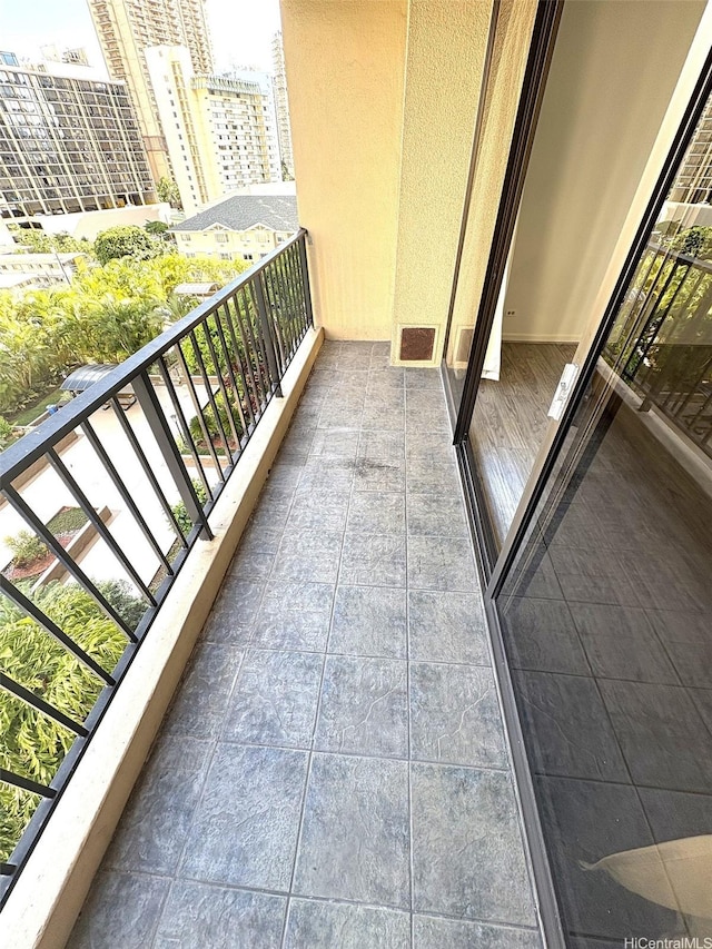 411 Hobron Ln Unit 903, Honolulu, HI 96815 - balcony featuring a view of city