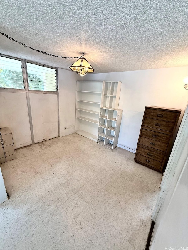 3027 Pualei Cir Unit 106, Honolulu, HI 96815 - photo 9