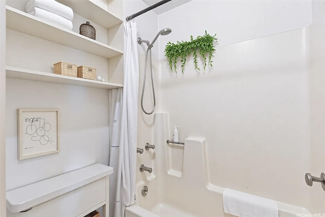 94-1016 Kaukahi Pl Unit J8, Waipahu, HI 96797 - full bathroom with shower / tub combo