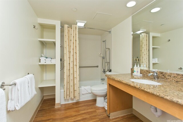 201 Ohua Ave Unit 3006, Honolulu, HI 96815 - full bath featuring vanity, shower / tub combo with curtain, wood finished floors, toilet, and baseboards