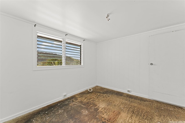3251 Oahu Ave, Honolulu, HI 96822 - unfurnished room with baseboards