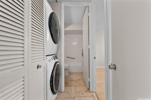 2920 Ala Ilima St Unit 1003, Honolulu, HI 96818 - laundry area featuring stacked washer and clothes dryer