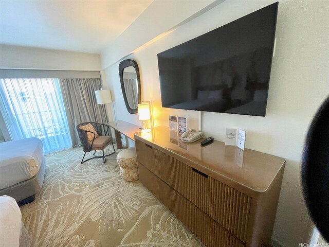 410 Atkinson Dr Unit 2213, Honolulu, HI 96814 - living area with carpet