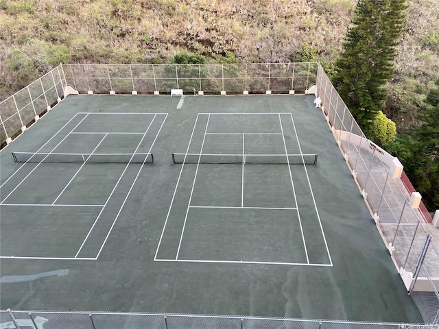 555 Hahaione St Unit 12D, Honolulu, HI 96825 - view of tennis court with fence