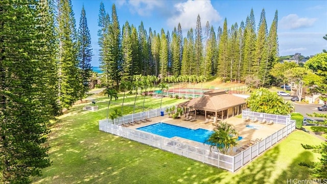 46-020 Aliikane Pl Unit 325, Kaneohe, HI 96744 - view of pool with a fenced in pool, a patio area, fence, and a lawn