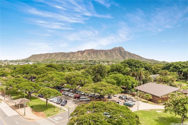134 Kapahulu Ave Unit 617, Honolulu, HI 96815 - aerial view of a mountainous background