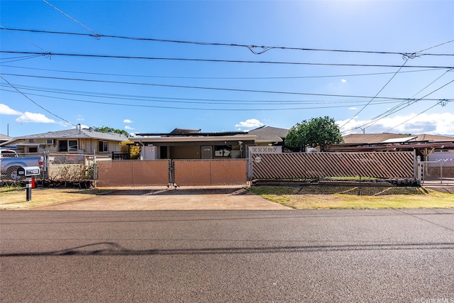 1230 Hoohulu St, Pearl City, HI 96782 - view of front of house with a fenced front yard and a gate