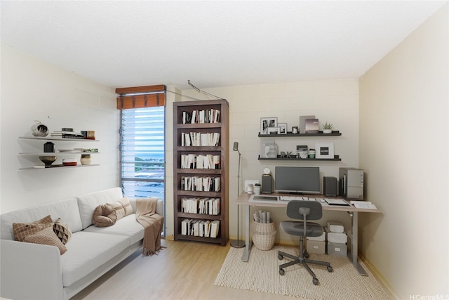 46-255 Kahuhipa St Unit 1001, Kaneohe, HI 96744 - office space with wood finished floors