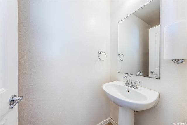 87-1801 Mokila St, Waianae, HI 96792 - bathroom with a sink