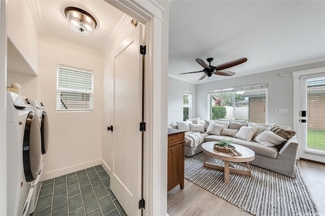 91-1180 Waiemi St, Ewa Beach, HI 96706 - laundry area with washer and dryer, crown molding, a ceiling fan, and baseboards