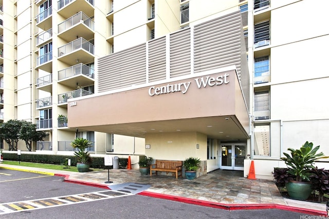 3161 Ala Ilima St Unit 1515, Honolulu, HI 96818 - view of property featuring uncovered parking