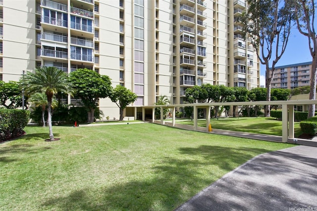 3161 Ala Ilima St Unit 1515, Honolulu, HI 96818 - surrounding community with a lawn