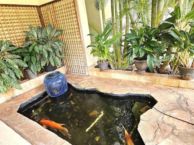 3161 Ala Ilima St Unit 1515, Honolulu, HI 96818 - details with a small pond