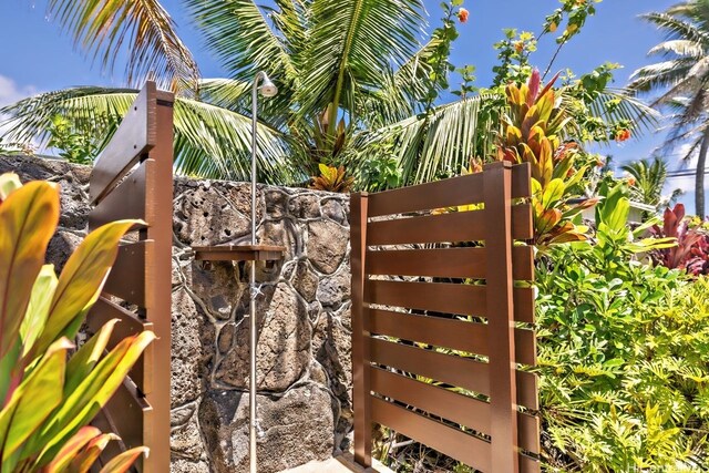53-926 Kamehameha Hwy, Hauula, HI 96717 - view of gate