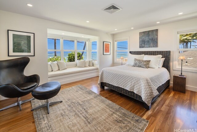 53-926 Kamehameha Hwy, Hauula, HI 96717 - bedroom featuring recessed lighting, baseboards, visible vents, and wood finished floors