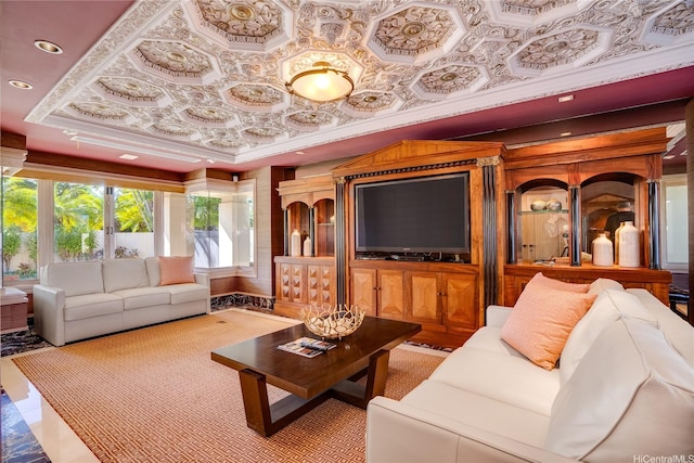 4504 Kahala Ave, Honolulu, HI 96816 - living area with recessed lighting