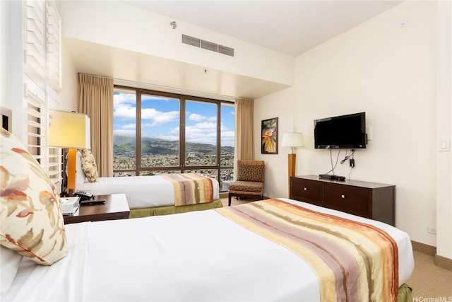 229 Paoakalani Ave Unit 3801, Honolulu, HI 96815 - bedroom with visible vents