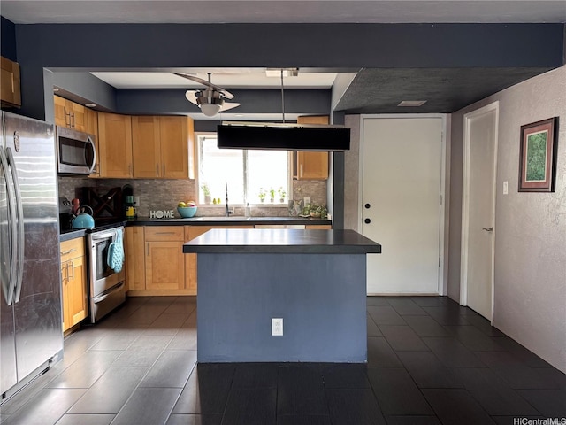 1447 Kewalo St Unit 201, Honolulu, HI 96822 - photo 4