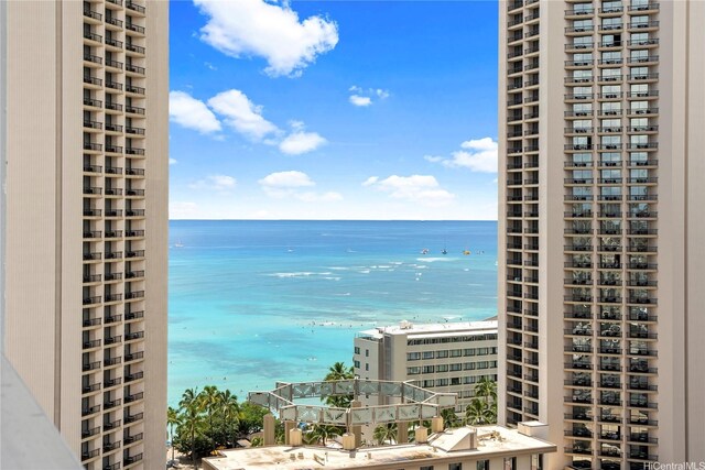 2427 Kuhio Ave Unit 2205, Honolulu, HI 96815 - view of water feature featuring a city view